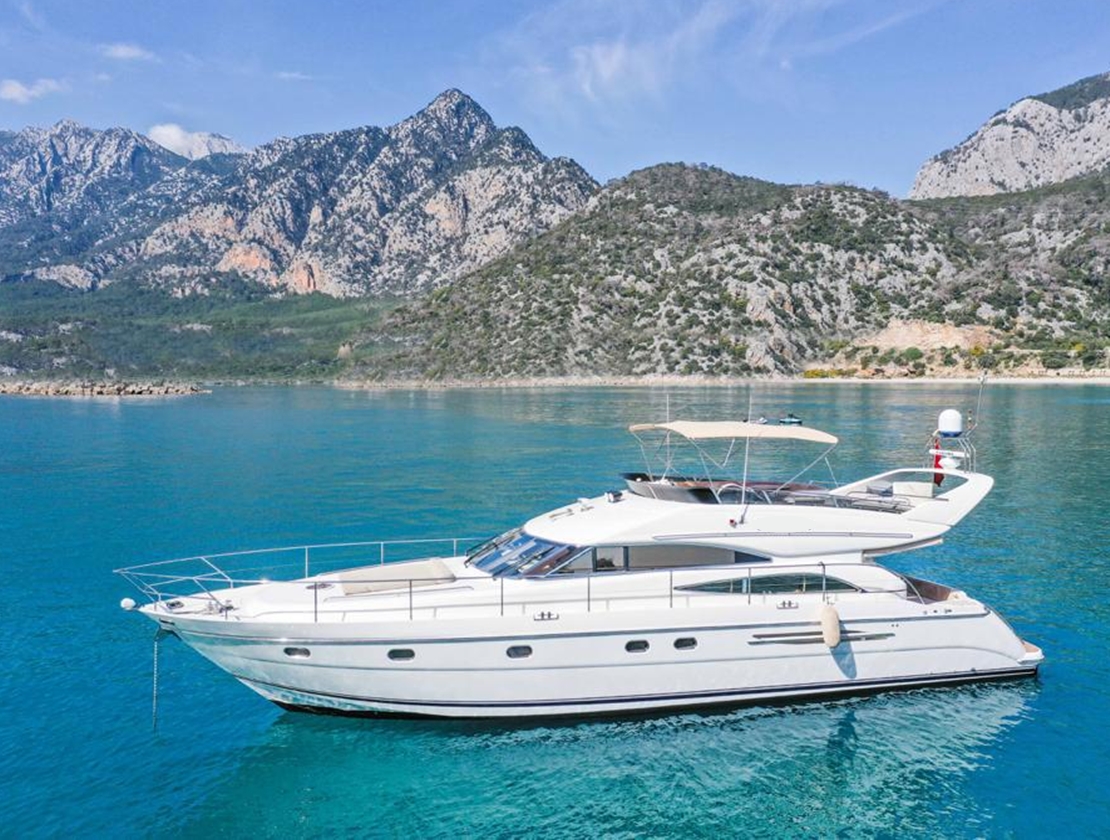 Antalya Yacht Rental 20m Custom 61
